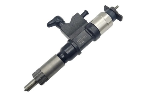Топливная форсунка на двигатели Isuzu 4HL1, 6HL1