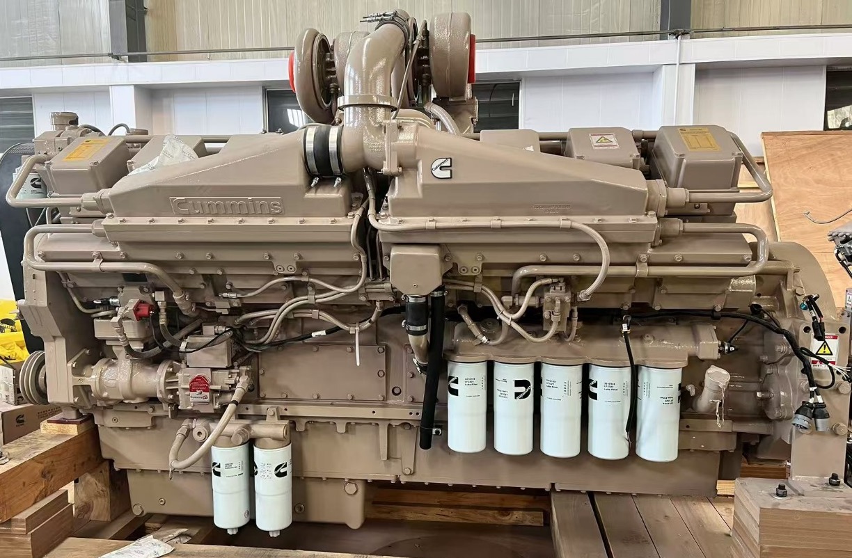 Двигатель Cummins KTA-50 в сборе