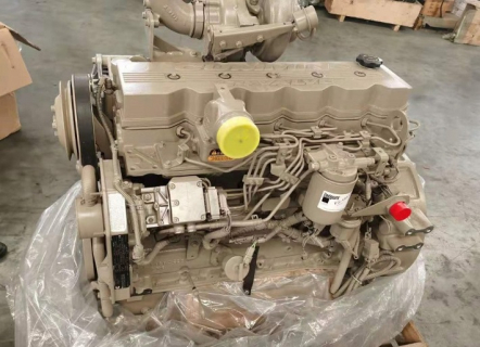 Двигатель Cummins QSB5.9 в сборе