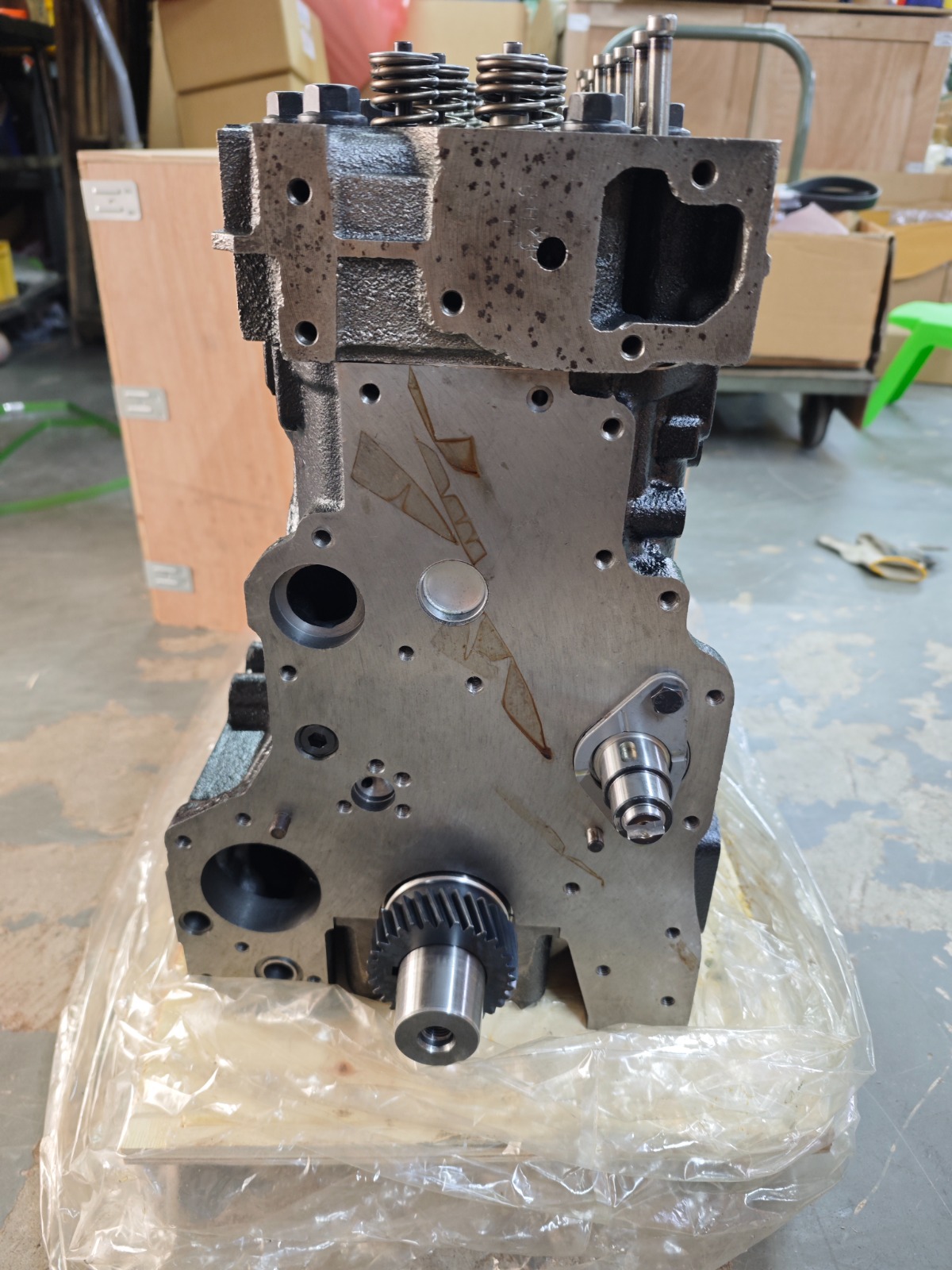 Двигатель 4TNV98T в комплектации Long block