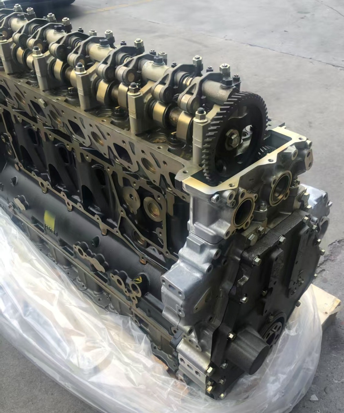 Двигатель Isuzu 6WG1 в комплектации Long block