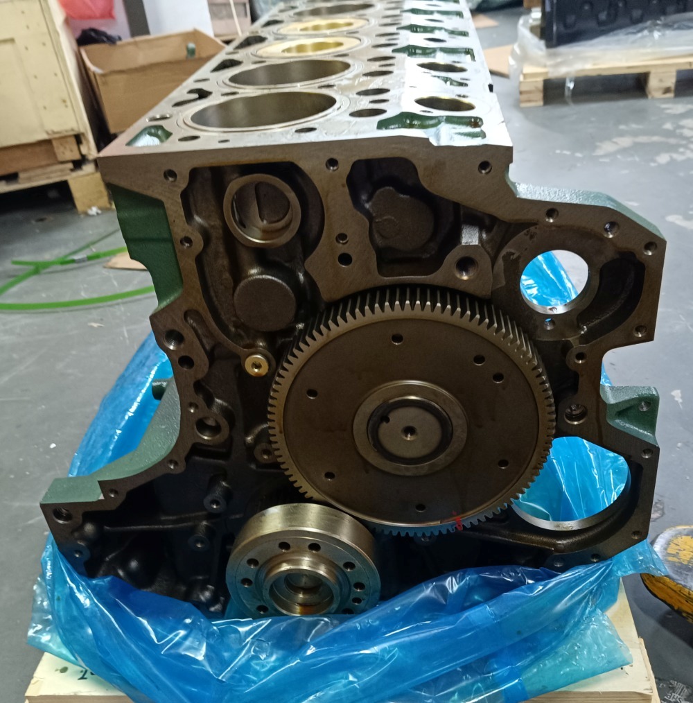 Блок цилиндров Deutz TCD 2013 L06 2V