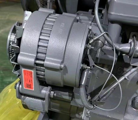 Двигатель Deutz BF6L914  в сборе