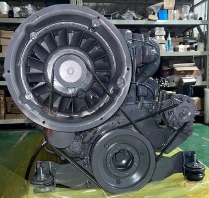 Двигатель Deutz BF6L914  в сборе