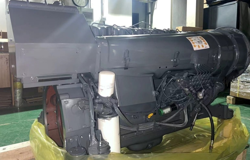 Двигатель Deutz BF6L914  в сборе
