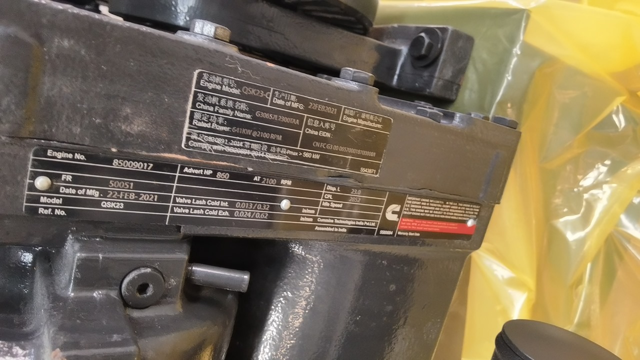 Двигатель Cummins QSK23 в сборе