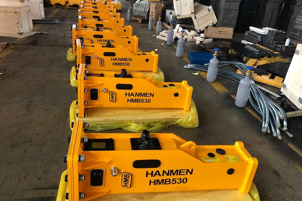 Камнедробильный молот HMB530