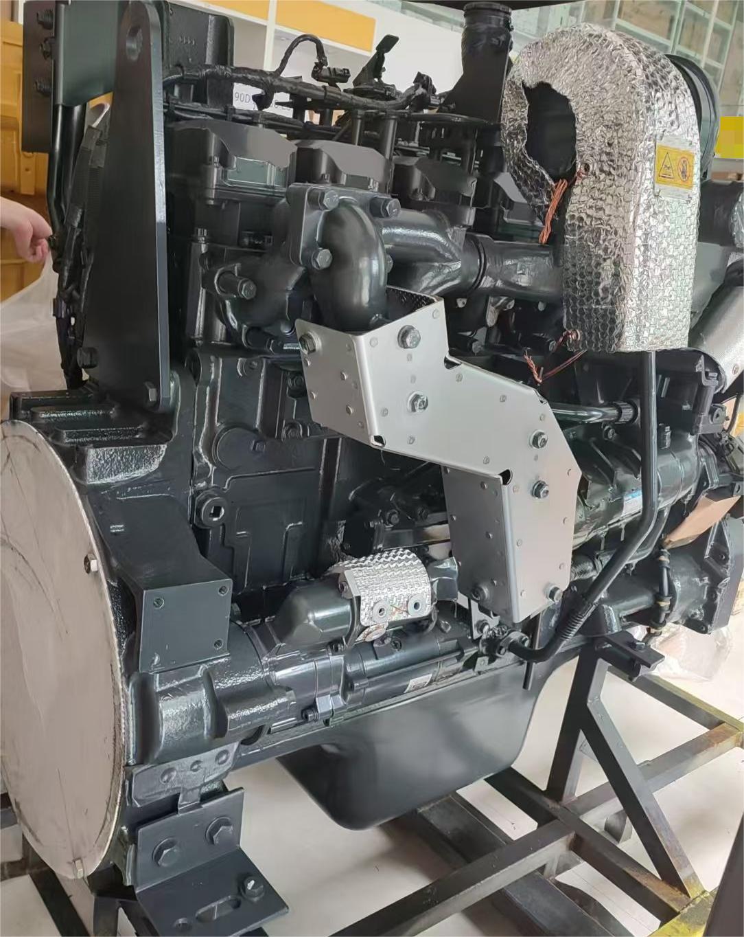 Двигатель в сборе Komatsu SAA6D125E-5