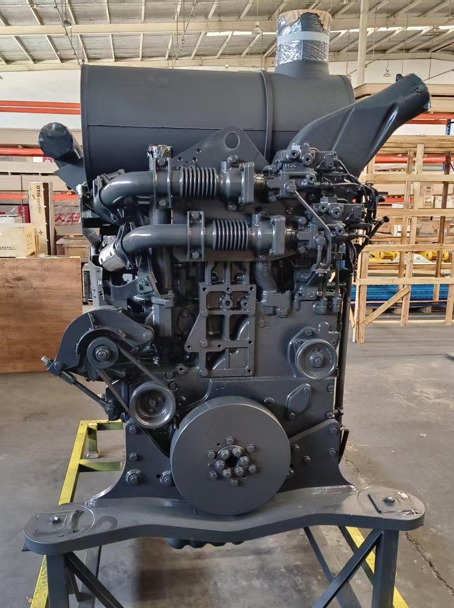 Двигатель Komatsu SАA6D140E-5 в сборе