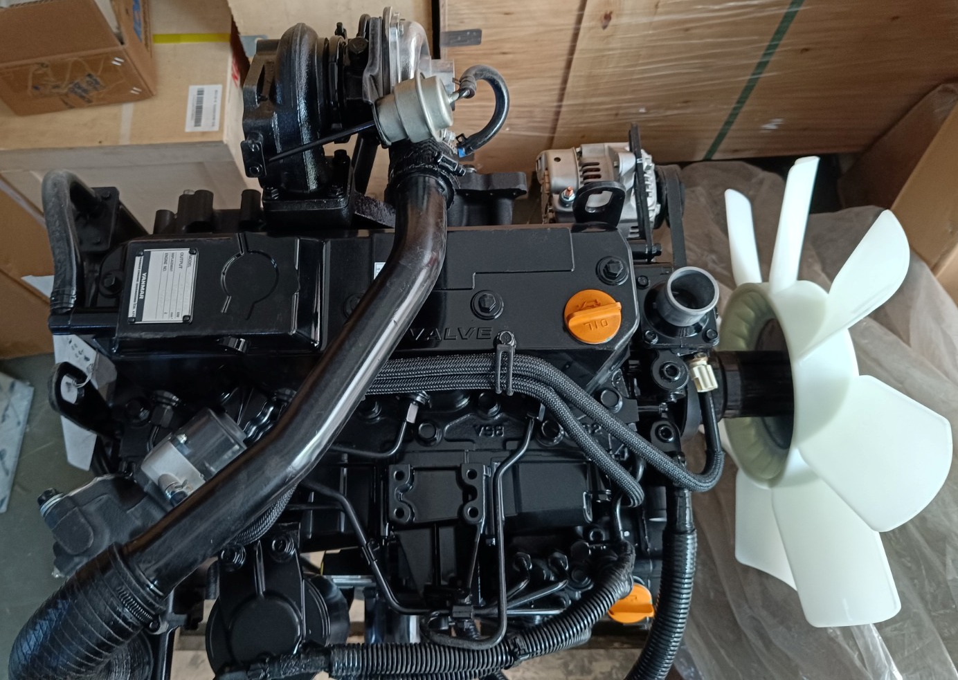 Двигатель 1-ой комплектации Yanmar 4TNV98T