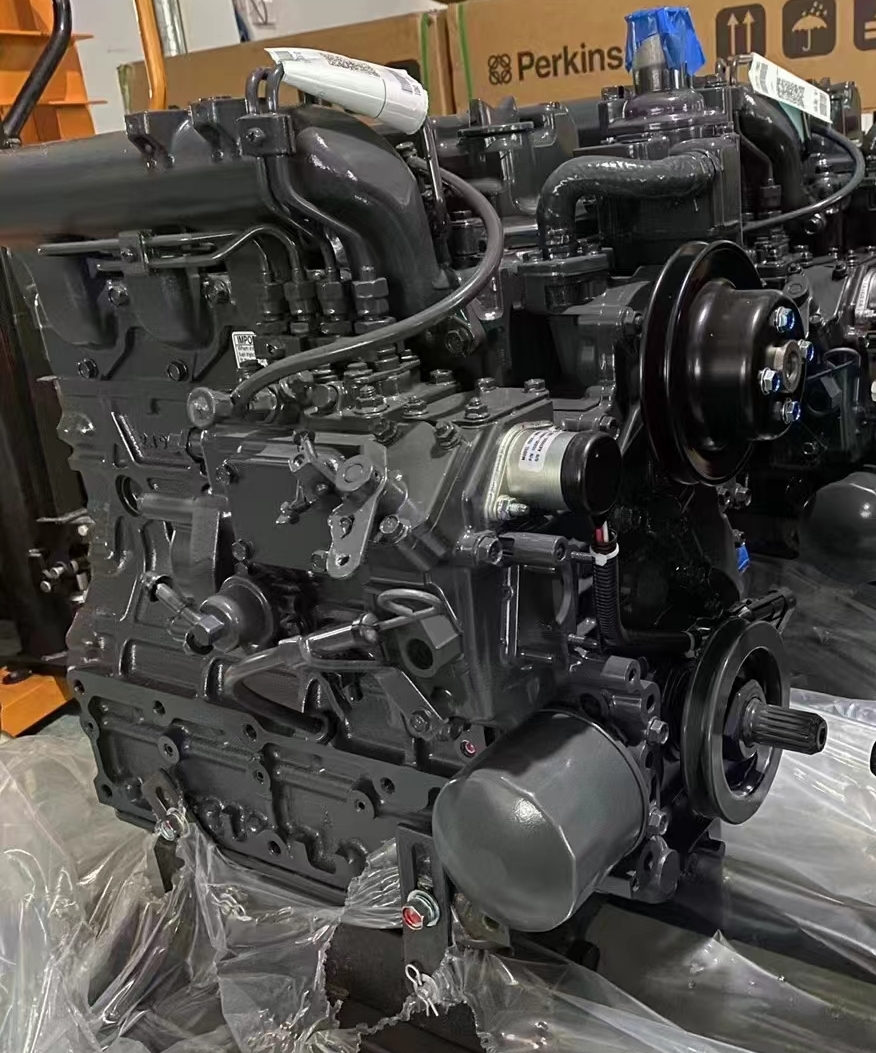 Двигатель Kubota V2203-M-D1-ES01 для мини-погрузчика Bobcat S530