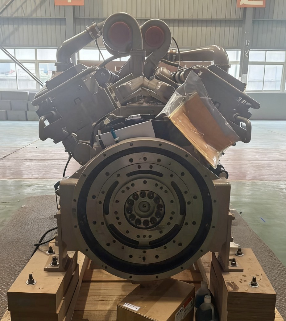 Двигатель Cummins KTA50-C1600 в сборе
